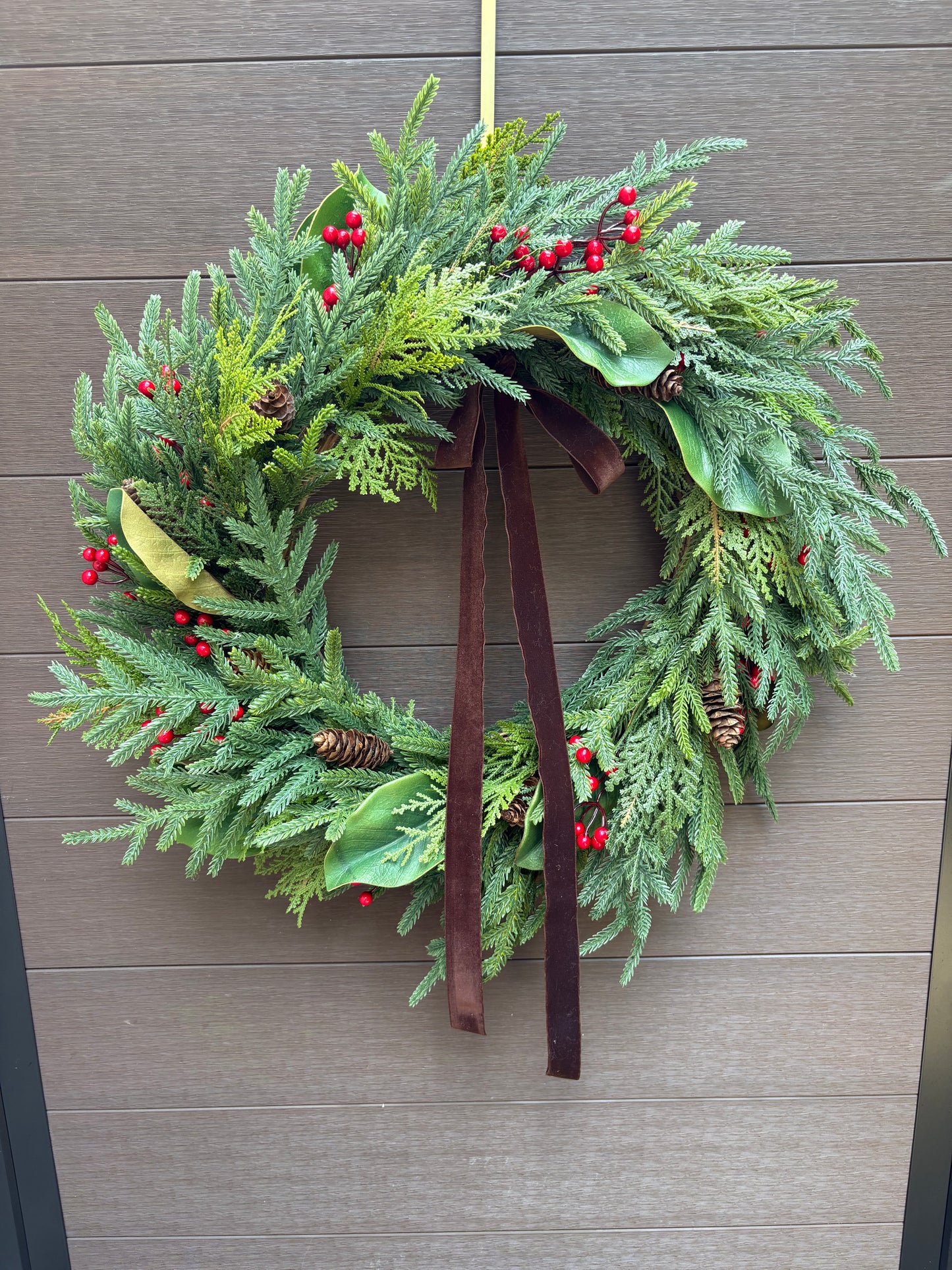 25 pouces