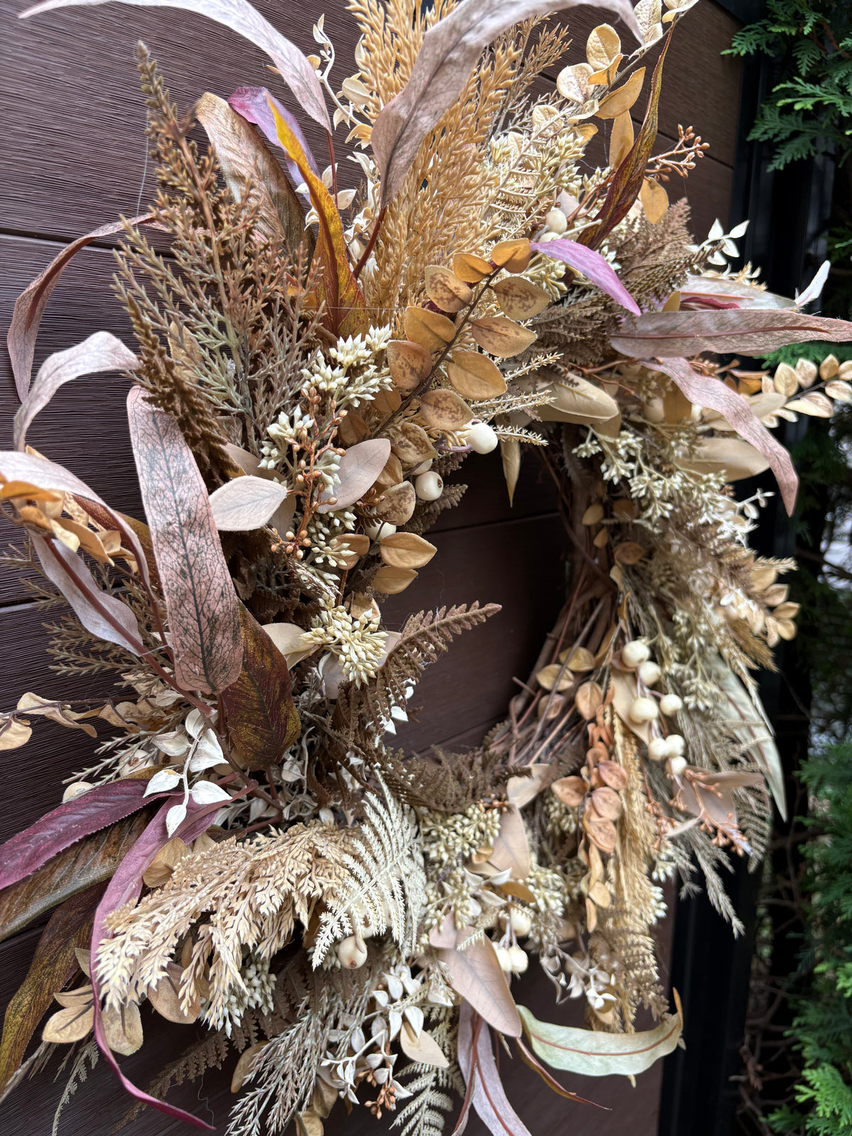 Couronne d’automne rustique chic aux feuillages naturels