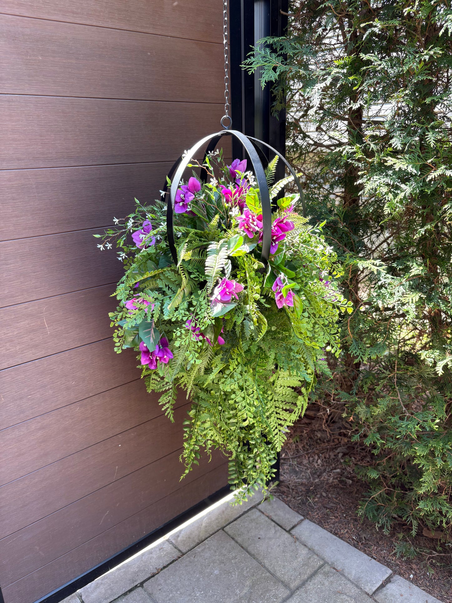 Arrangement suspendu rustique chic – Bougainvillier mauve | Collection Béatrice