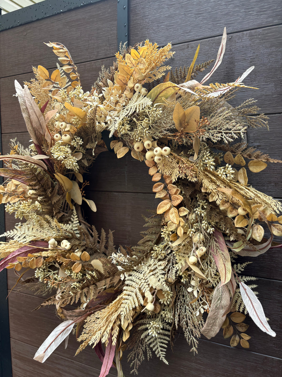 Couronne d’automne rustique chic aux feuillages naturels