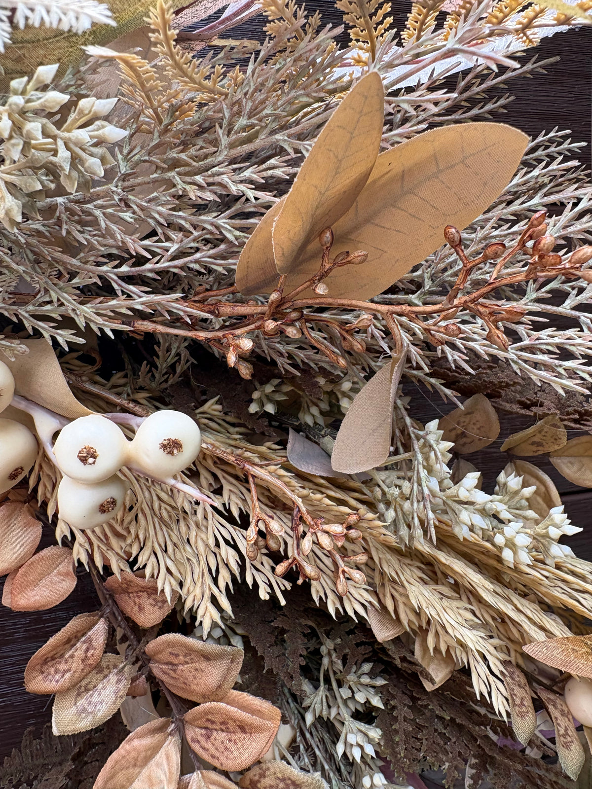 Couronne d’automne rustique chic aux feuillages naturels
