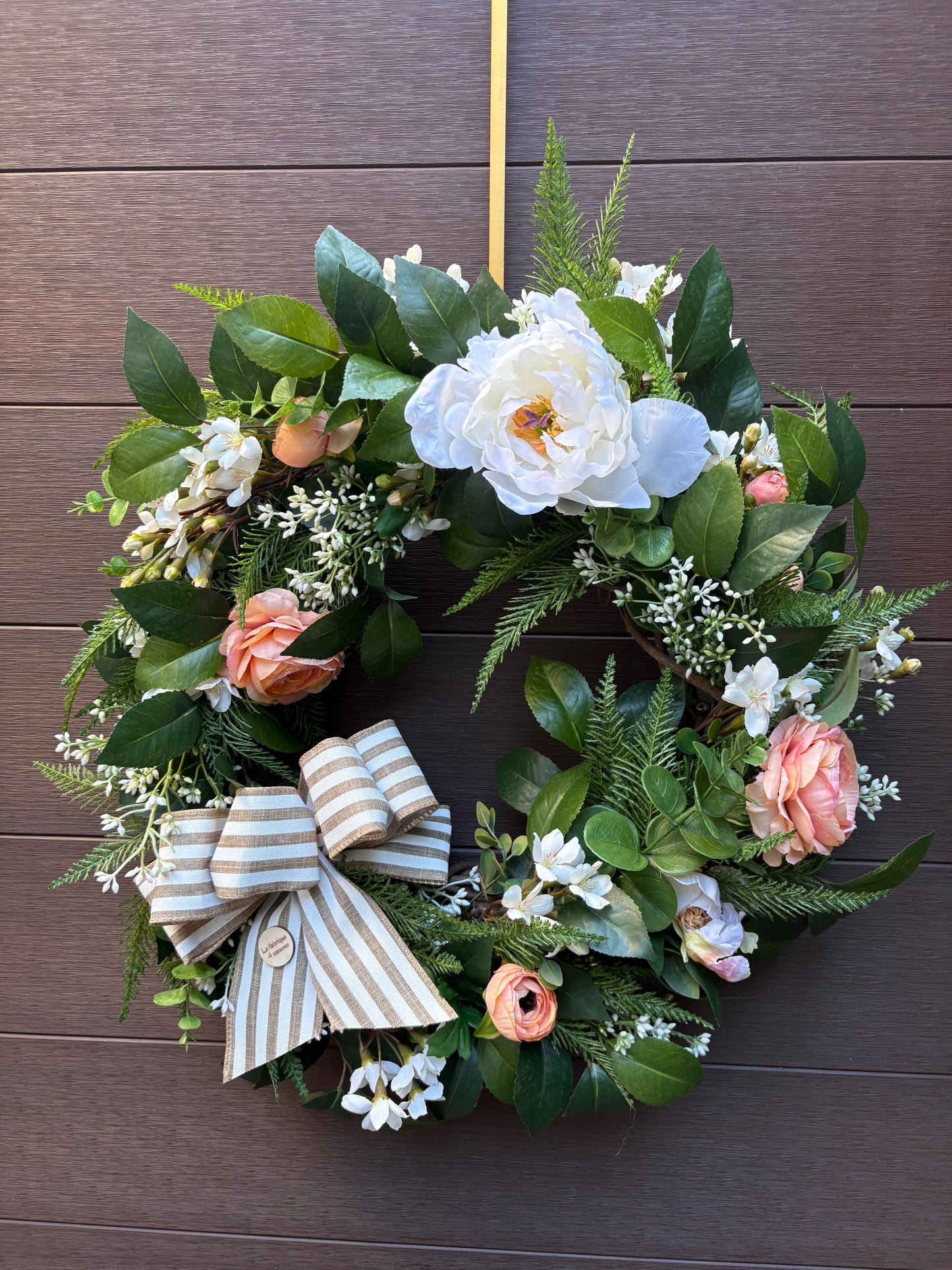 Couronne florale pêche et blanc avec nœud – style romantique chic