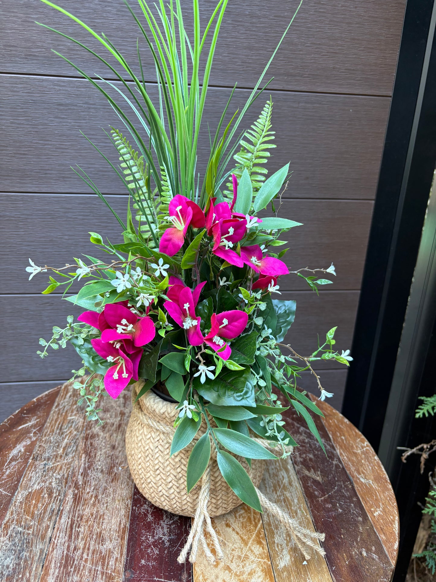 Arrangement bougainvillier framboise en pot