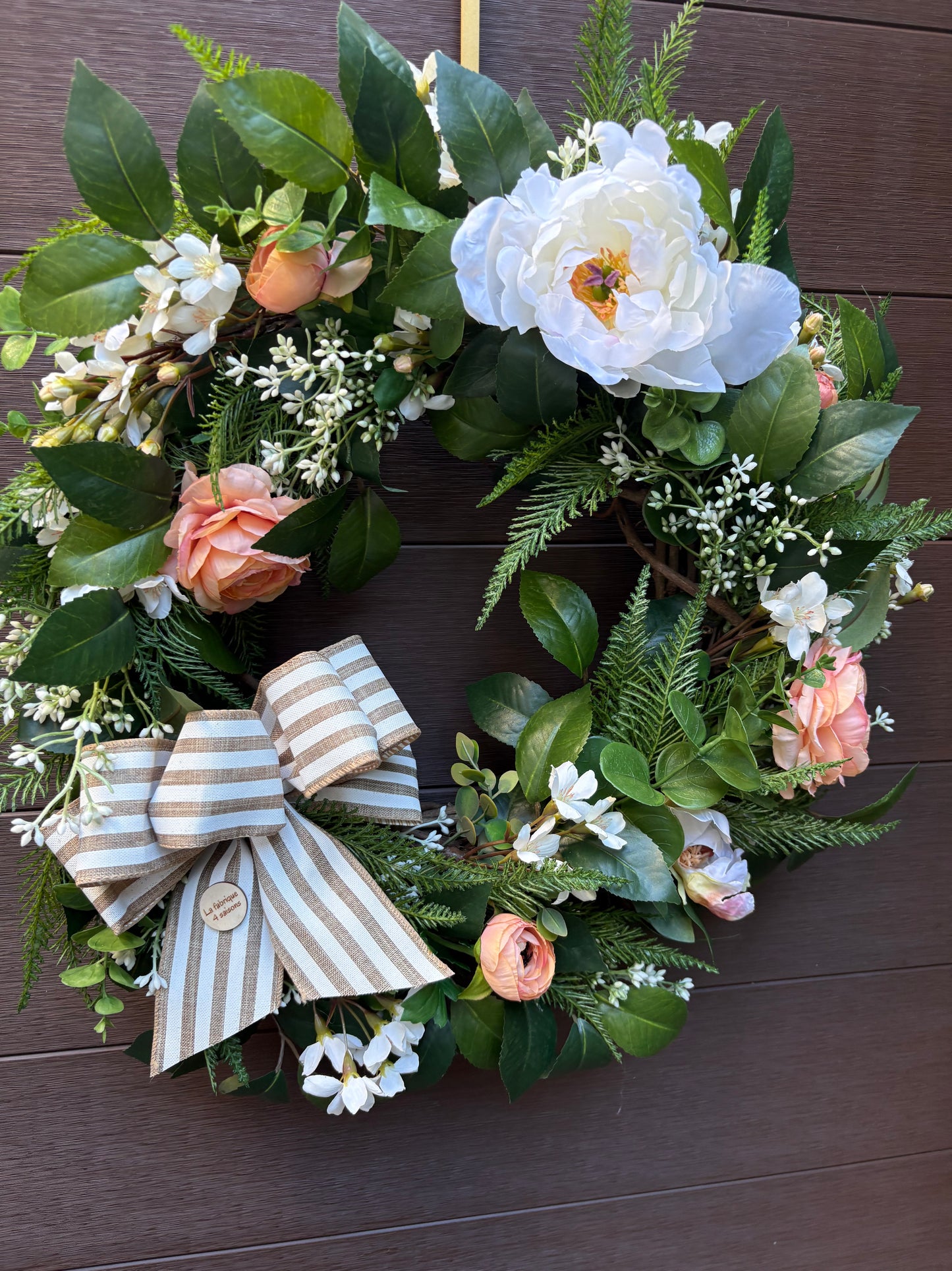 Couronne florale pêche et blanc avec nœud – style romantique chic