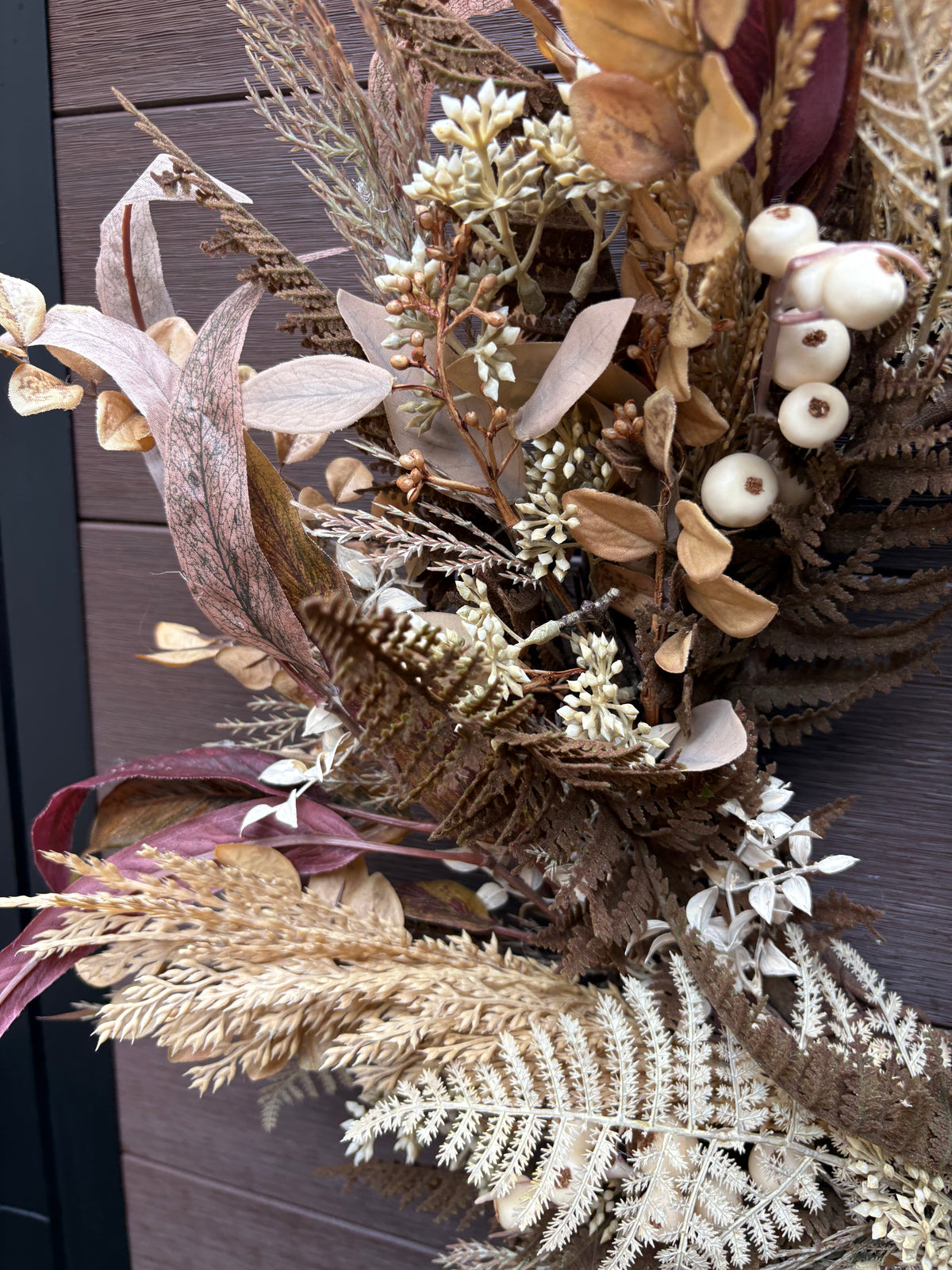 Couronne d’automne rustique chic aux feuillages naturels