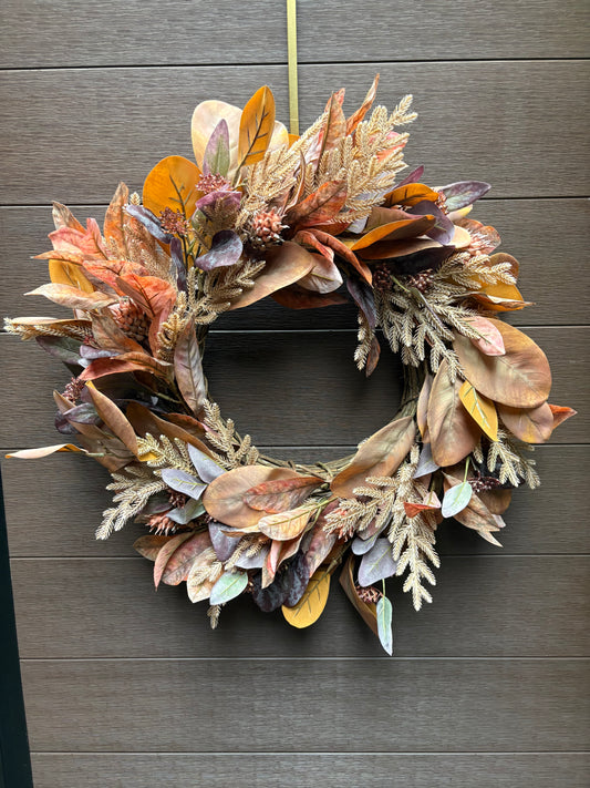 Couronne d’automne 26 po | Magnolia, eucalyptus et croton