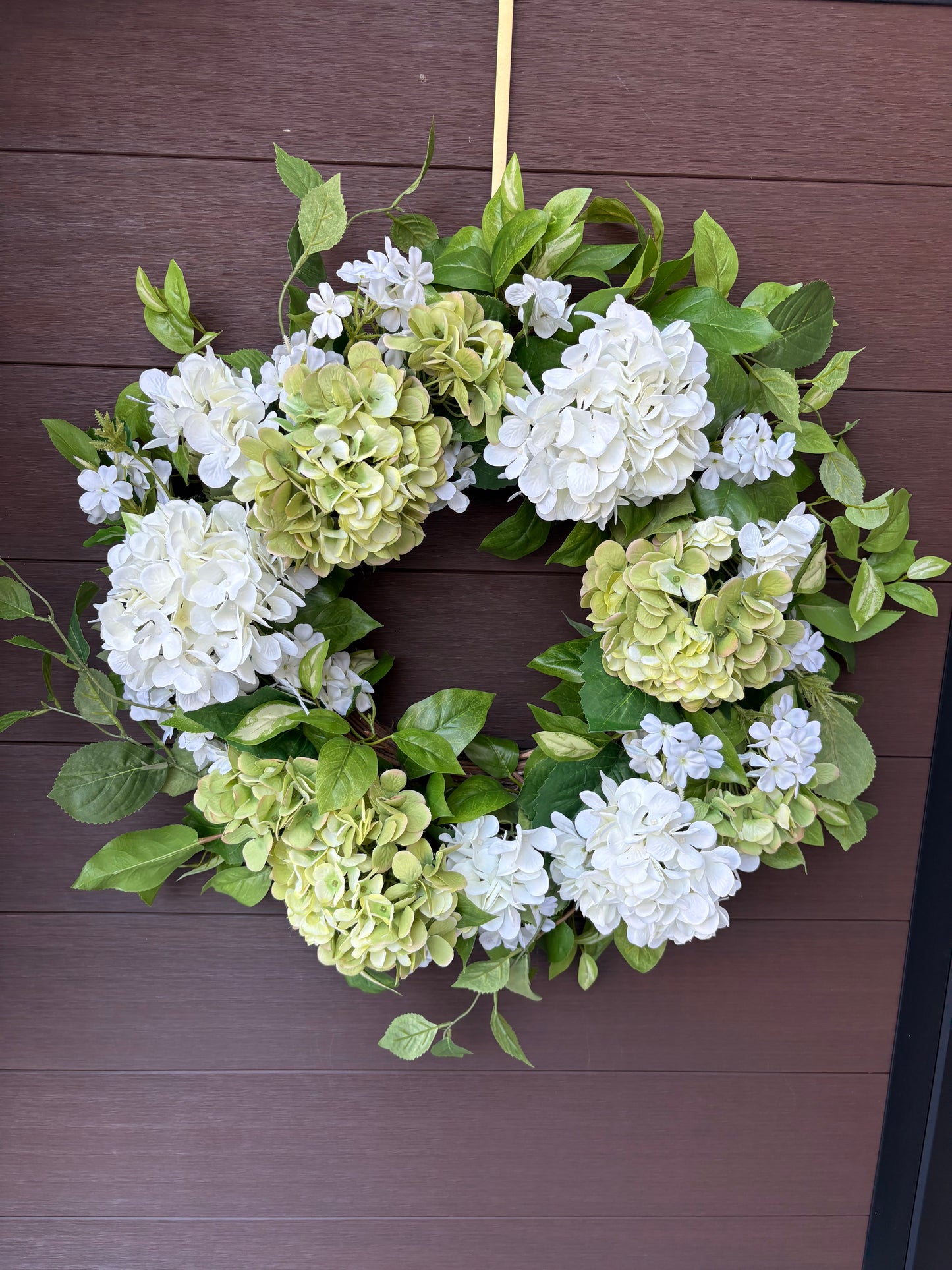 Floral wreath – green and white hydrangea