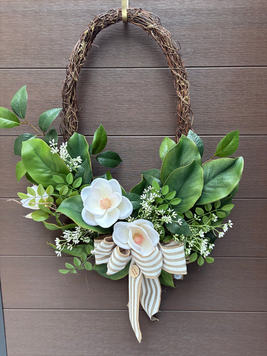Couronne fleurie magnolia blanc style rustique chic