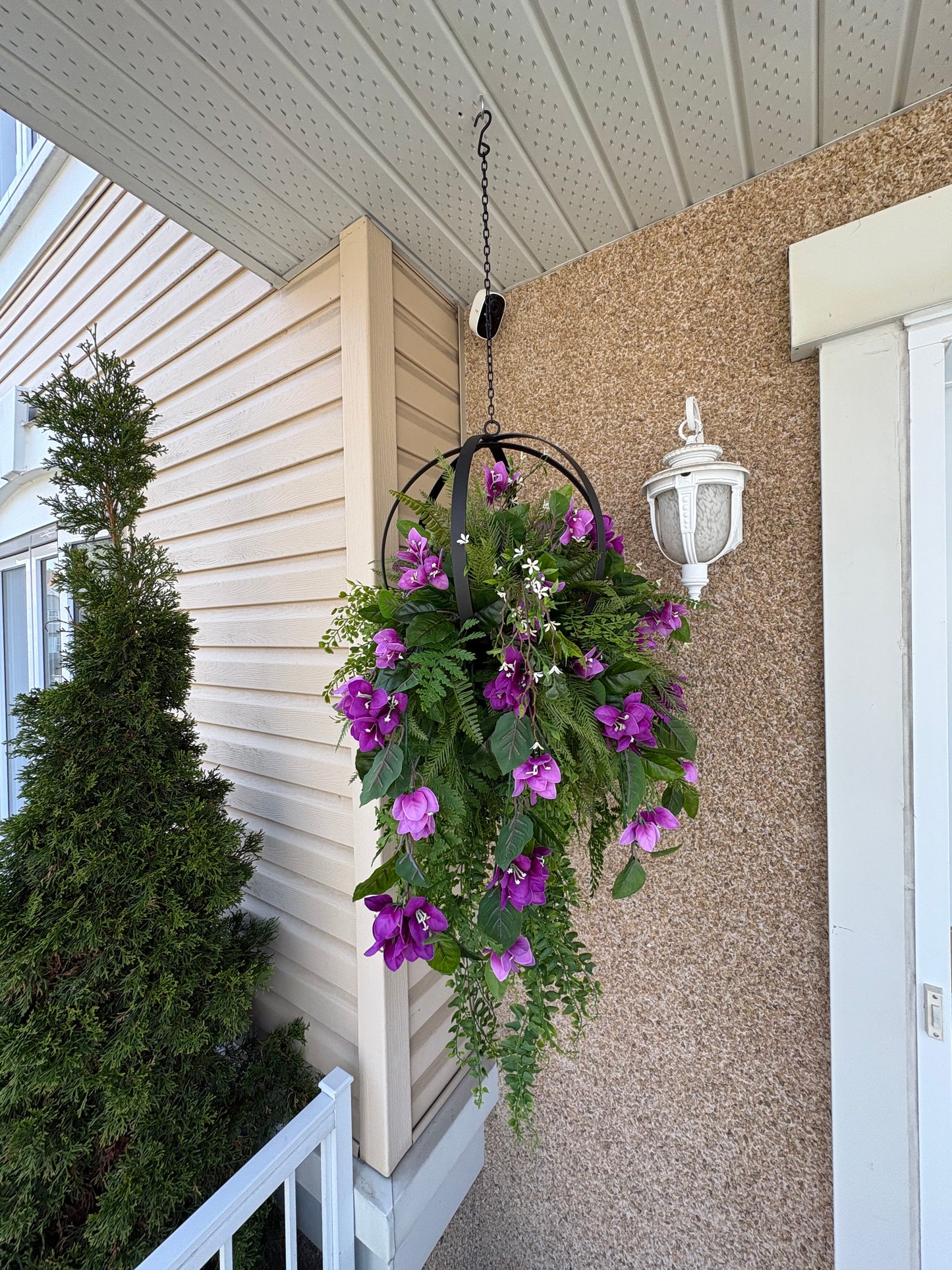 Arrangement suspendu rustique chic – Bougainvillier mauve | Collection Béatrice