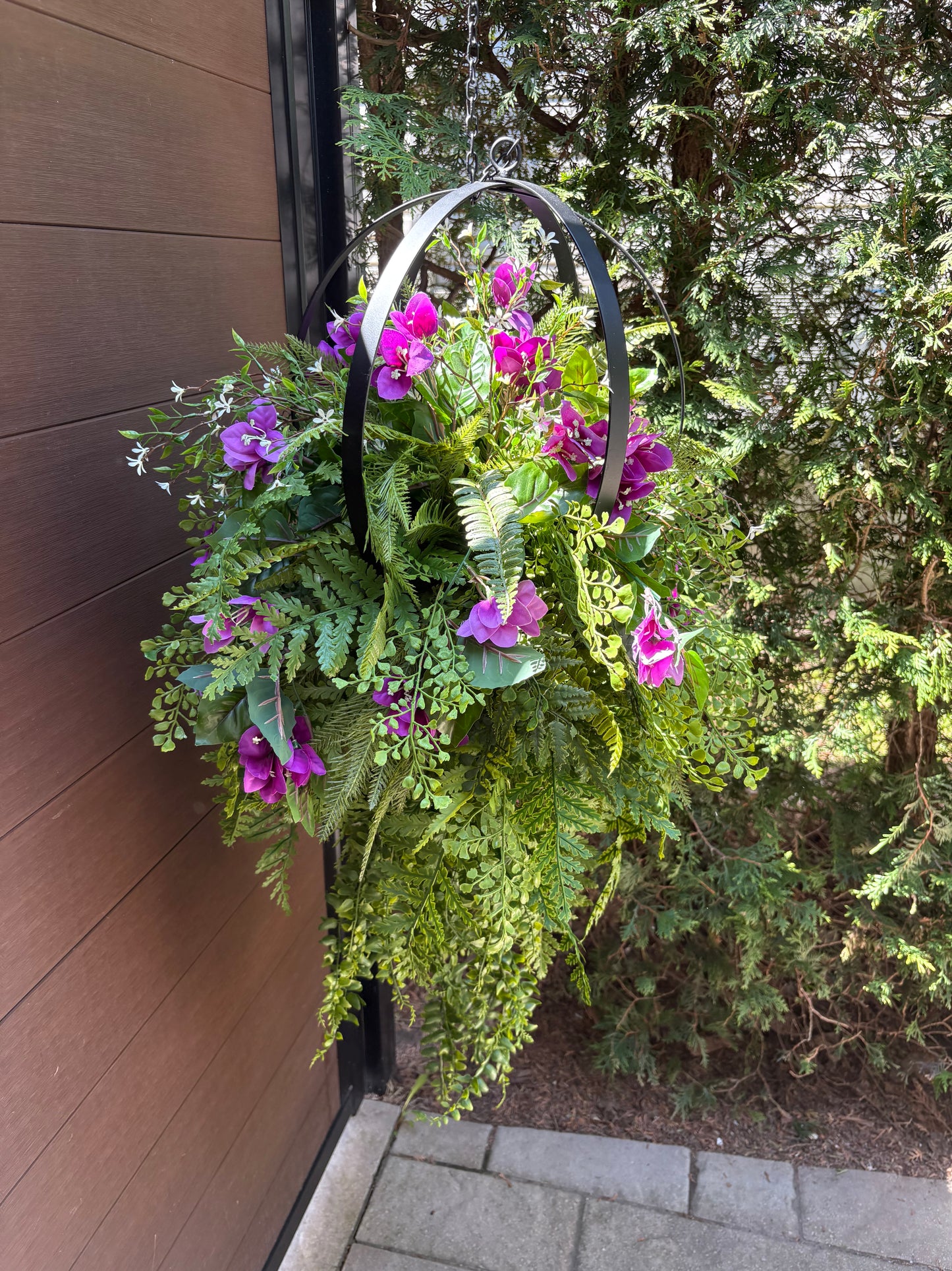 Arrangement suspendu rustique chic – Bougainvillier mauve | Collection Béatrice
