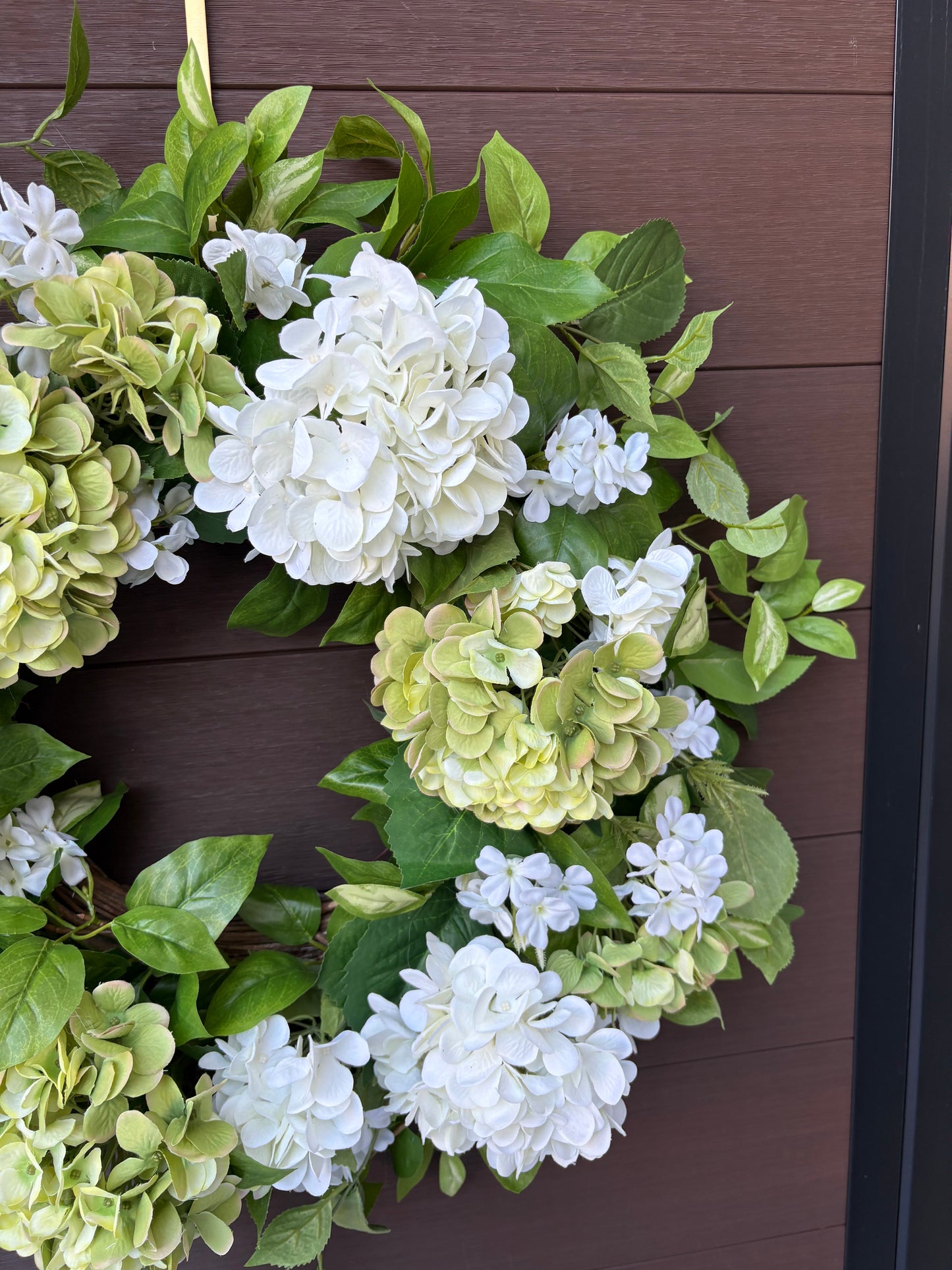 Floral wreath – green and white hydrangea