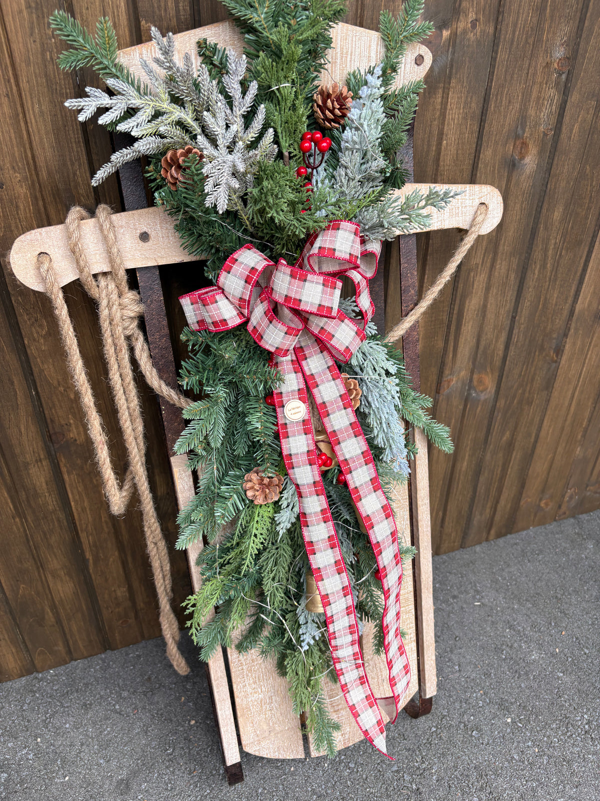 Traîneau décoratif de Noël en bois – Rustique chic | 42 po