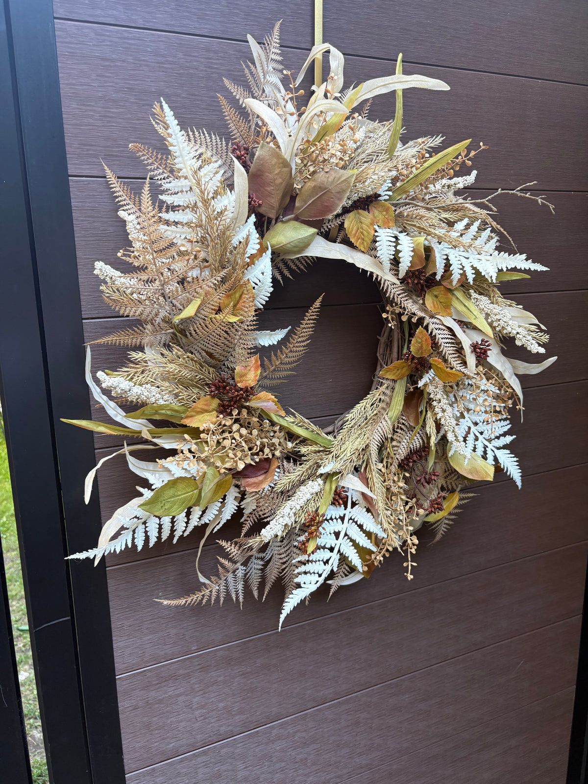 Couronne d’automne rustique chic 24 po – tons crème et terre