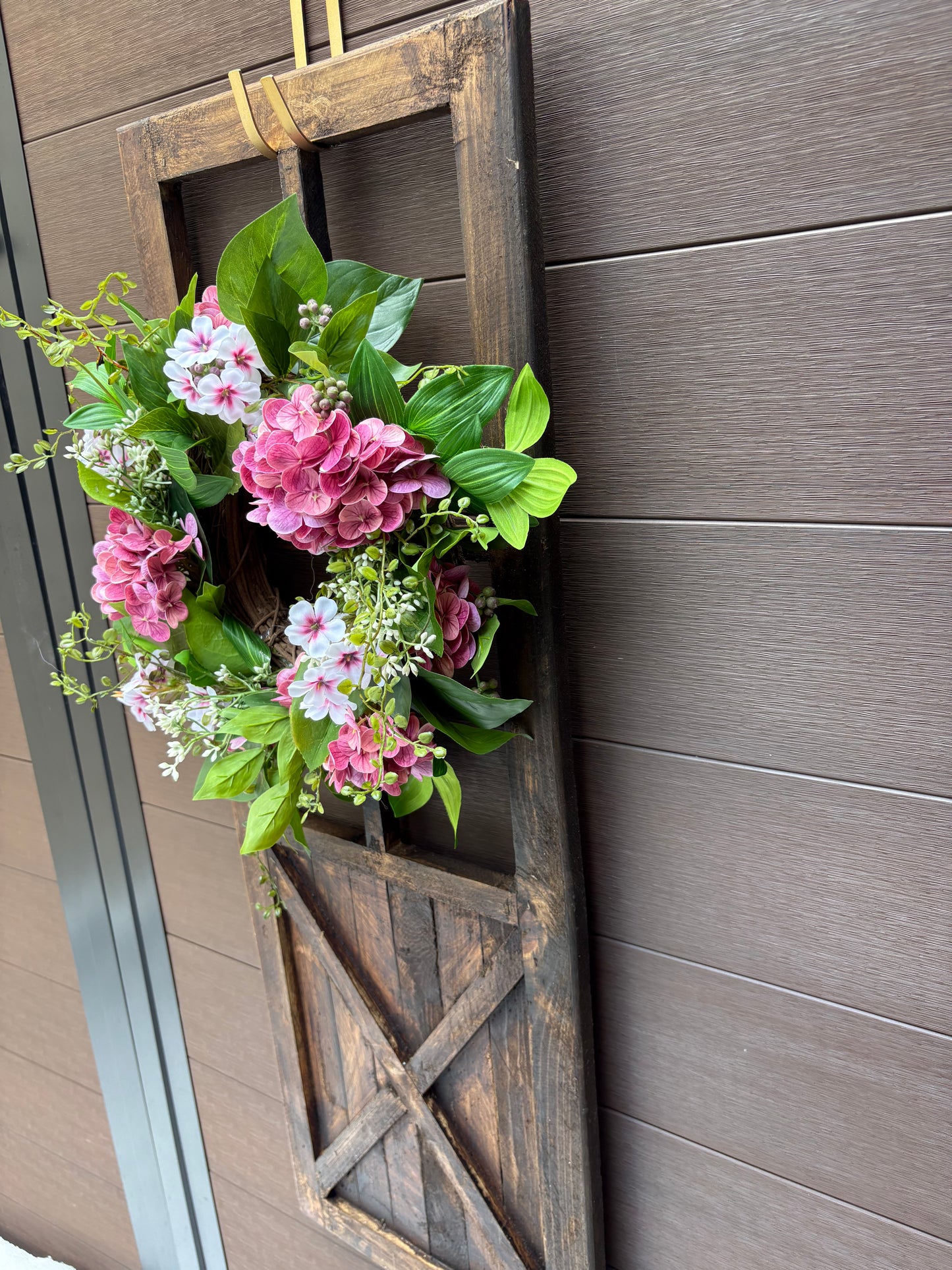 Decorative door - romantic floral