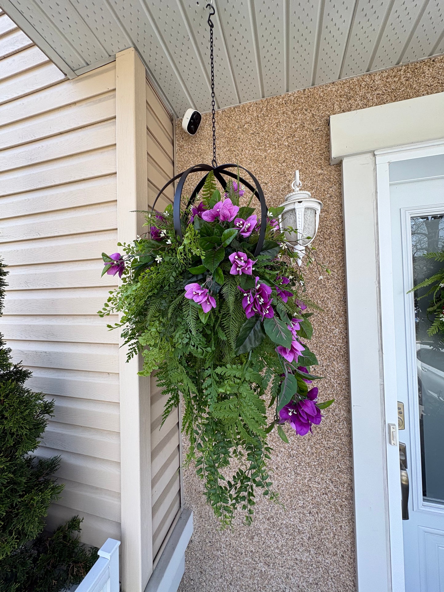 Arrangement suspendu rustique chic – Bougainvillier mauve | Collection Béatrice