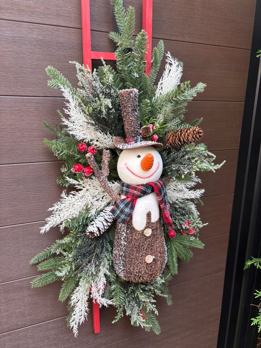 Décoration d’hiver bonhomme de neige sur échelle – 36 x 18 po