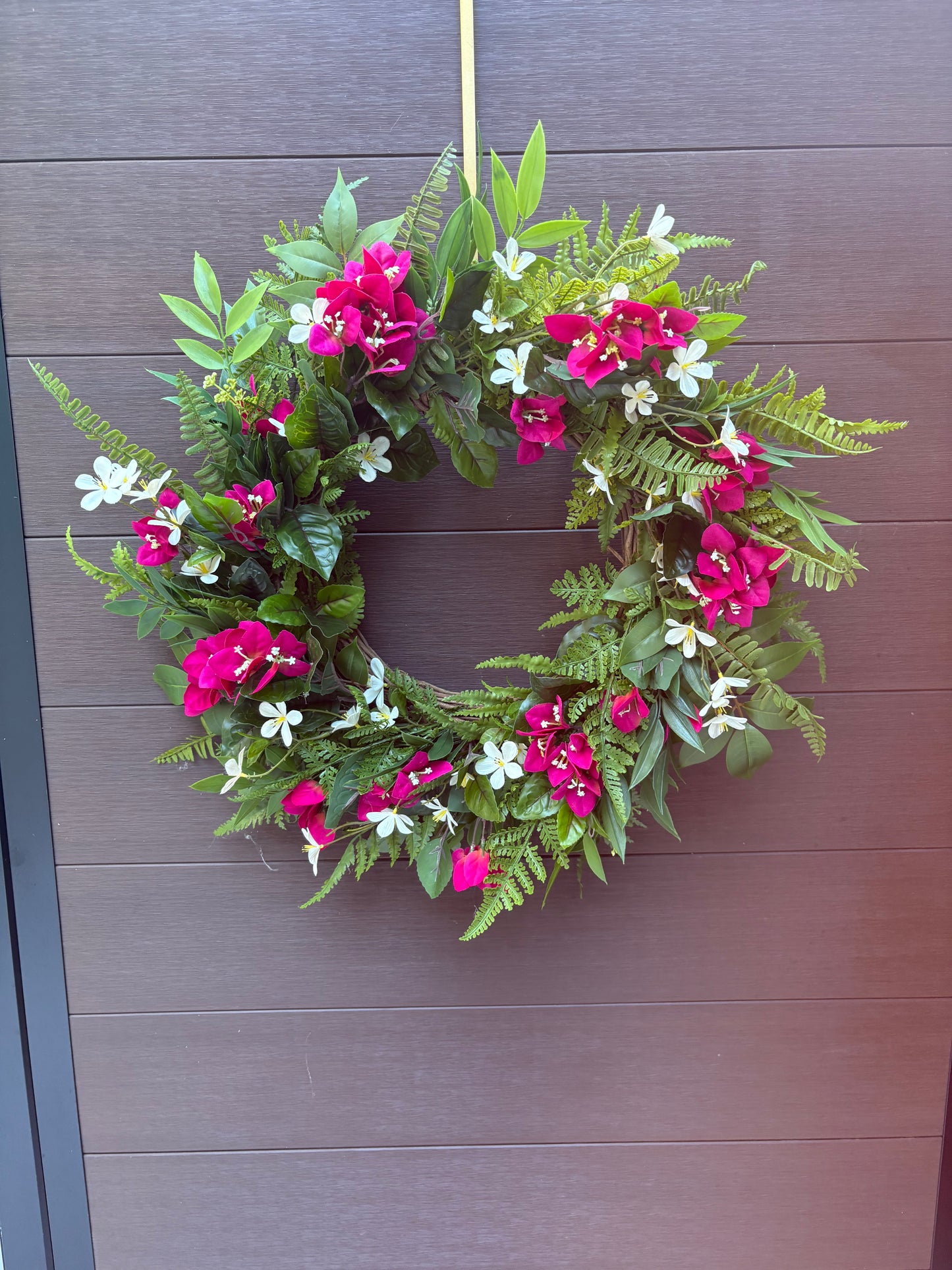 Couronne bougainvillier framboise – 26 pouces | Collection Béatrice