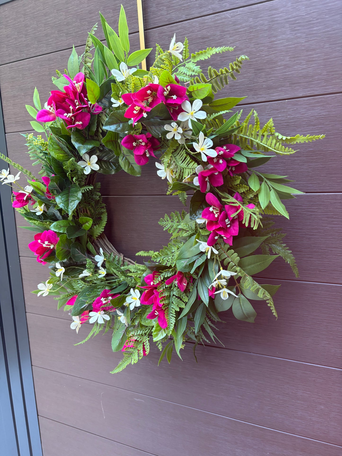 Couronne bougainvillier framboise – 26 pouces | Collection Béatrice
