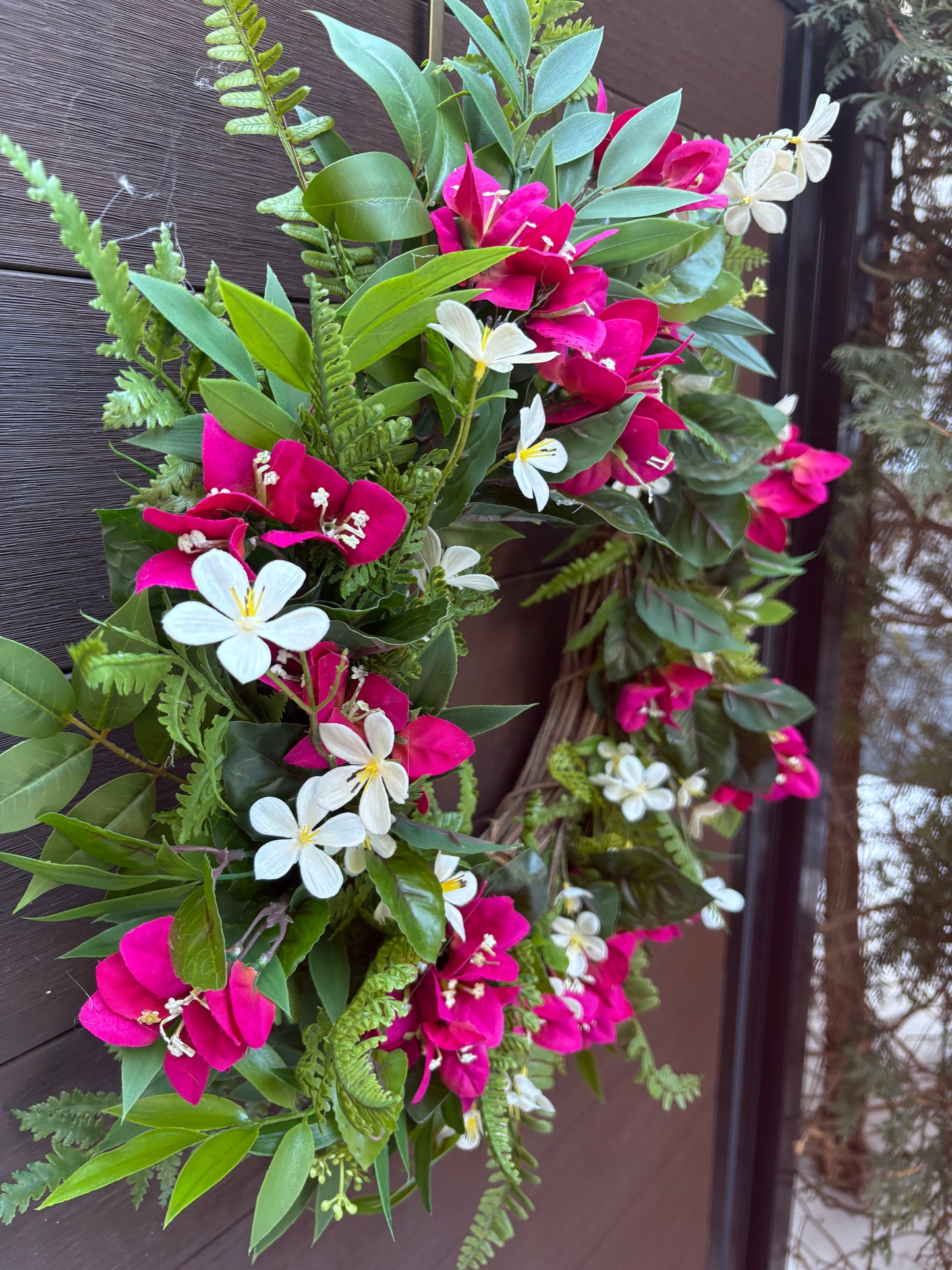 Couronne bougainvillier framboise – 26 pouces | Collection Béatrice