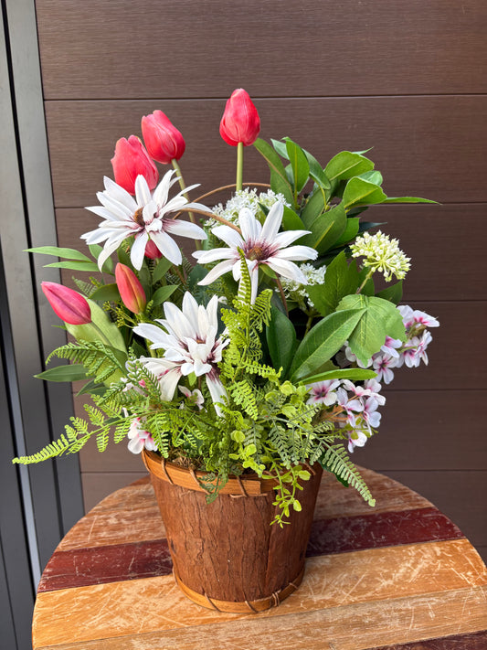 Arrangement tulipes et marguerites